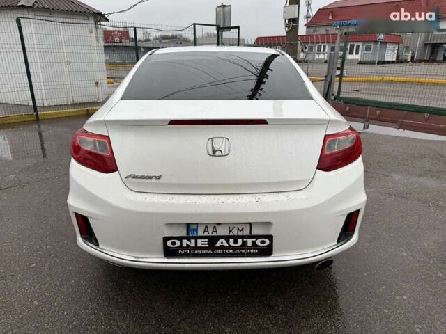 Хонда Аккорд, объемом двигателя 2.4 л и пробегом 223 тыс. км за 10790 $, фото 3 на Automoto.ua