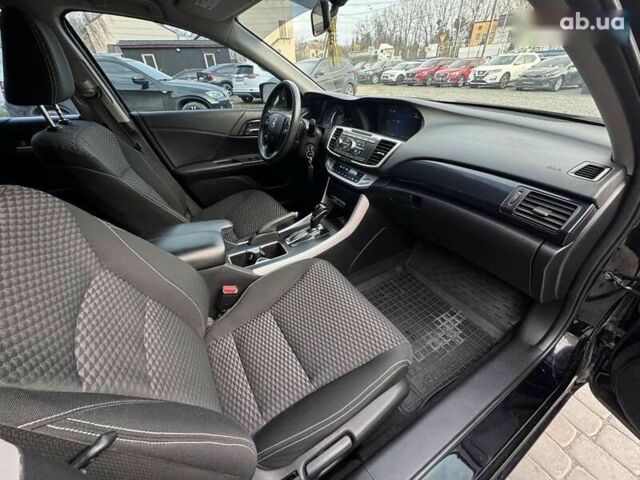 Хонда Аккорд, объемом двигателя 2.4 л и пробегом 118 тыс. км за 12600 $, фото 23 на Automoto.ua