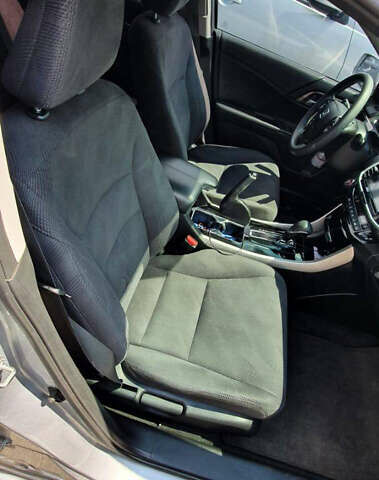 Хонда Аккорд, об'ємом двигуна 2.4 л та пробігом 175 тис. км за 12200 $, фото 9 на Automoto.ua