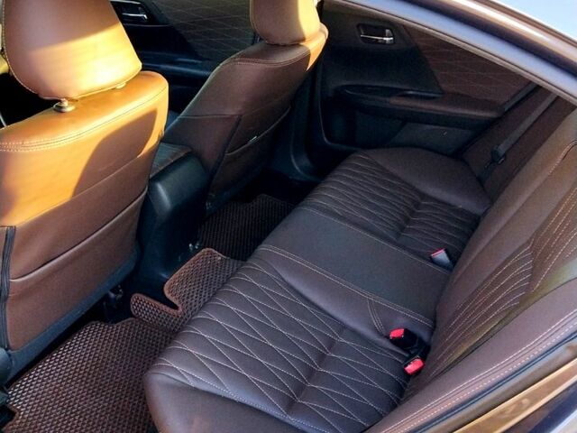 Хонда Аккорд, об'ємом двигуна 2.4 л та пробігом 120 тис. км за 13000 $, фото 5 на Automoto.ua