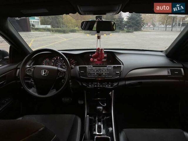 Хонда Аккорд, объемом двигателя 2.4 л и пробегом 118 тыс. км за 14600 $, фото 13 на Automoto.ua
