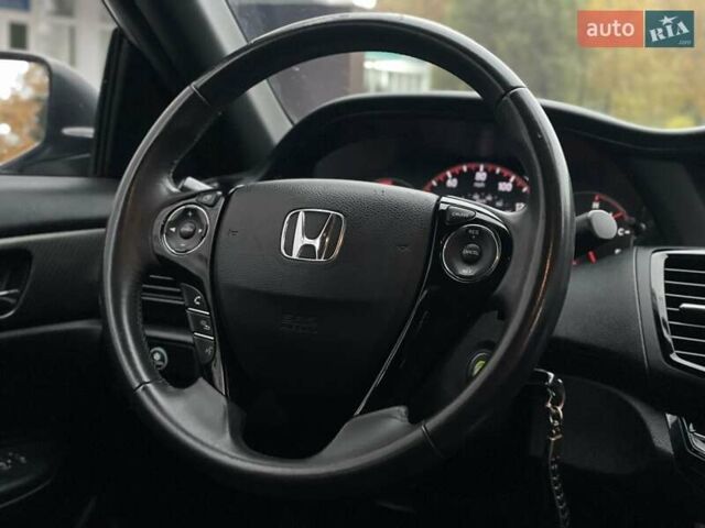 Хонда Аккорд, объемом двигателя 2.4 л и пробегом 118 тыс. км за 14600 $, фото 12 на Automoto.ua