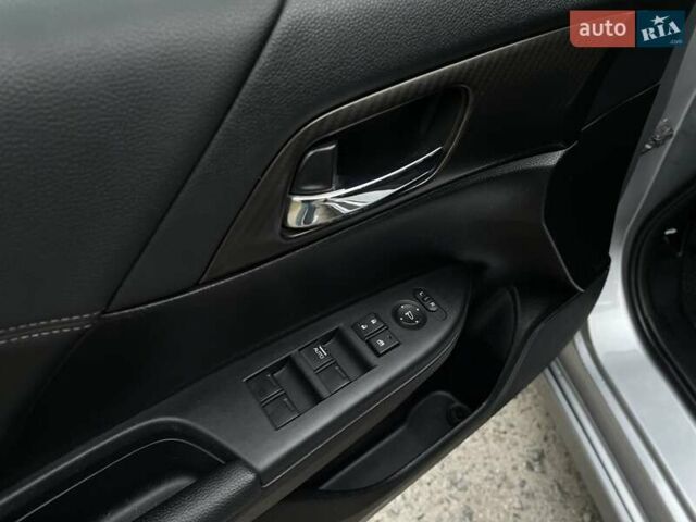 Хонда Аккорд, объемом двигателя 2.4 л и пробегом 118 тыс. км за 14600 $, фото 11 на Automoto.ua