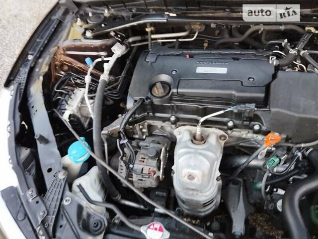 Хонда Аккорд, объемом двигателя 2.36 л и пробегом 140 тыс. км за 14999 $, фото 19 на Automoto.ua