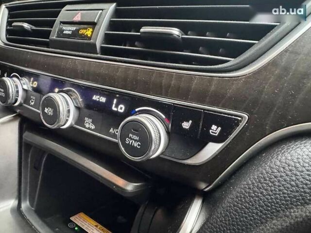 Хонда Аккорд, объемом двигателя 1.5 л и пробегом 83 тыс. км за 14900 $, фото 13 на Automoto.ua