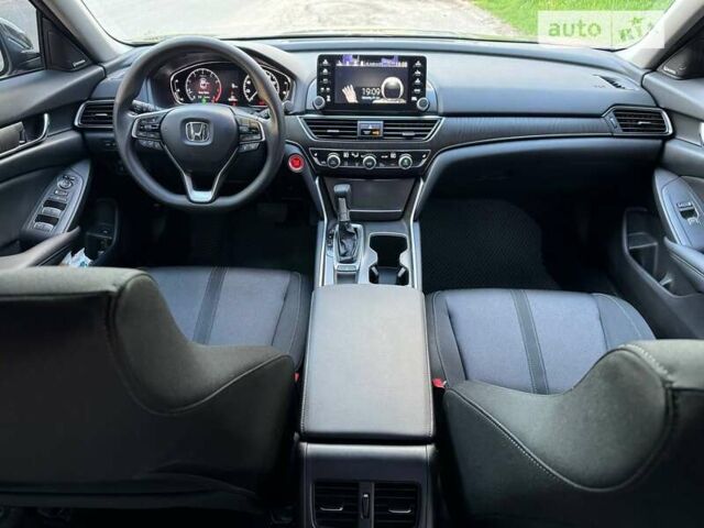 Хонда Аккорд, объемом двигателя 1.5 л и пробегом 35 тыс. км за 27500 $, фото 19 на Automoto.ua