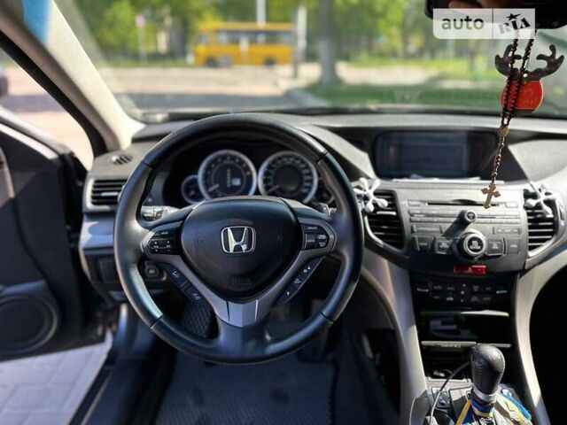 Хонда Аккорд, об'ємом двигуна 2.4 л та пробігом 330 тис. км за 9999 $, фото 4 на Automoto.ua