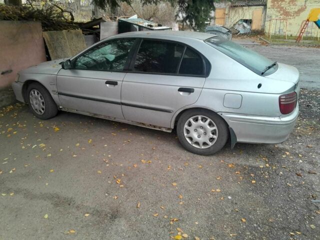 Серый Хонда Аккорд, объемом двигателя 1.8 л и пробегом 1000 тыс. км за 1072 $, фото 2 на Automoto.ua