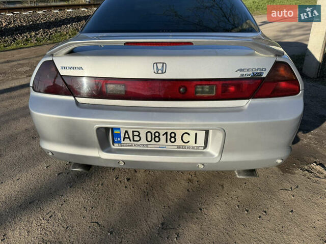 Сірий Хонда Аккорд, об'ємом двигуна 3 л та пробігом 232 тис. км за 4500 $, фото 3 на Automoto.ua