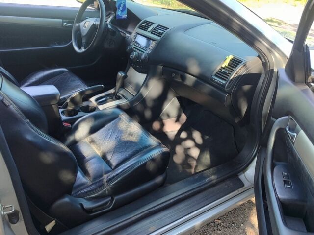 Серый Хонда Аккорд, объемом двигателя 2.4 л и пробегом 200 тыс. км за 4900 $, фото 9 на Automoto.ua