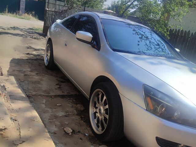 Серый Хонда Аккорд, объемом двигателя 2.4 л и пробегом 200 тыс. км за 4900 $, фото 1 на Automoto.ua