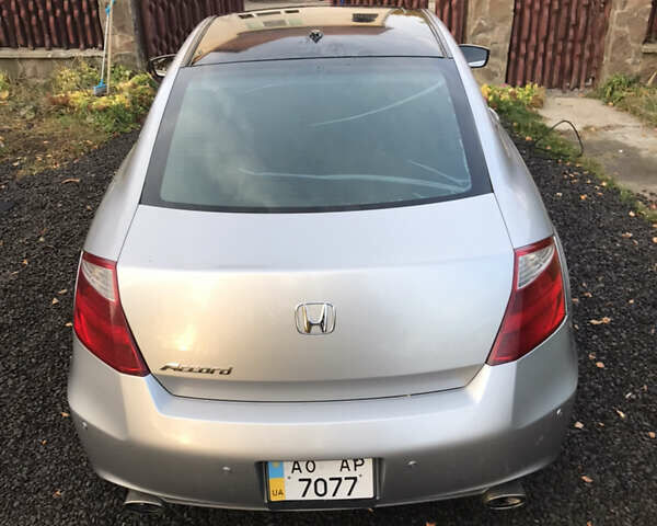 Серый Хонда Аккорд, объемом двигателя 2.4 л и пробегом 190 тыс. км за 8700 $, фото 6 на Automoto.ua