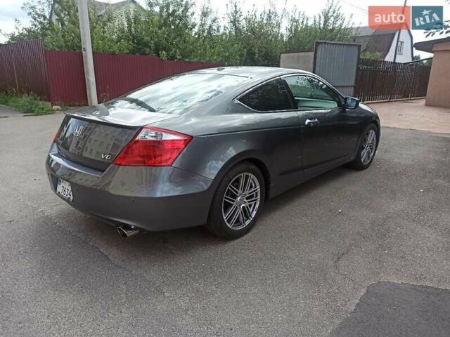 Серый Хонда Аккорд, объемом двигателя 3.47 л и пробегом 290 тыс. км за 8500 $, фото 2 на Automoto.ua