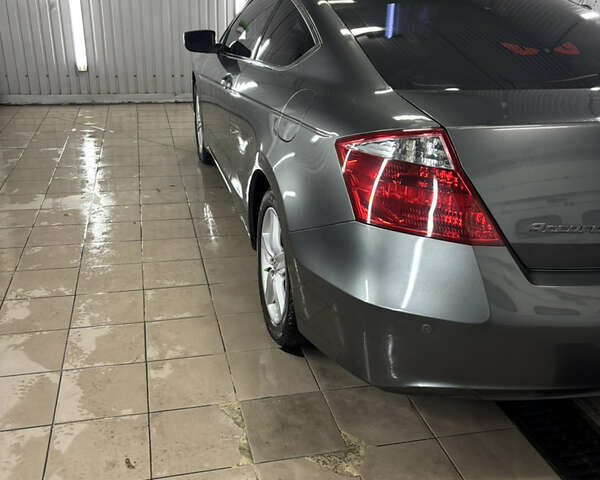 Серый Хонда Аккорд, объемом двигателя 2.35 л и пробегом 180 тыс. км за 8800 $, фото 11 на Automoto.ua