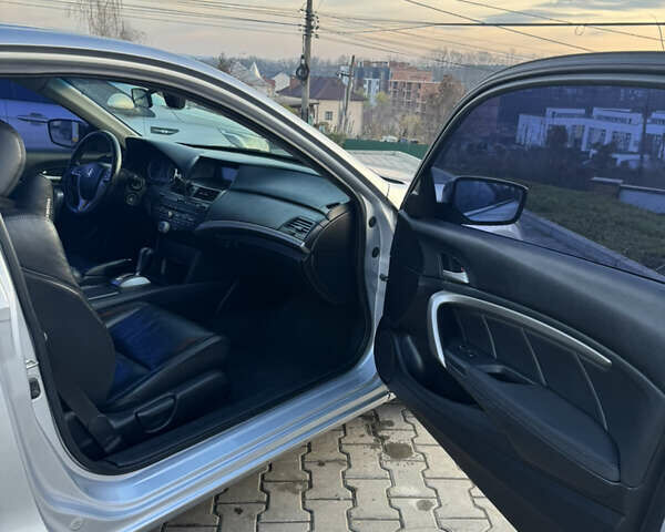Сірий Хонда Аккорд, об'ємом двигуна 2.35 л та пробігом 205 тис. км за 8500 $, фото 20 на Automoto.ua