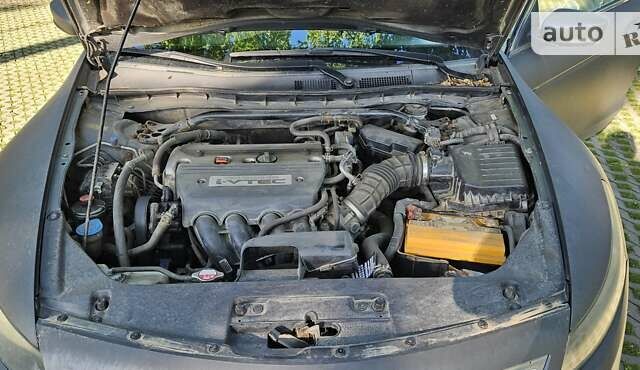 Серый Хонда Аккорд, объемом двигателя 2.4 л и пробегом 198 тыс. км за 5900 $, фото 15 на Automoto.ua