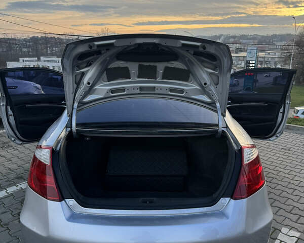 Сірий Хонда Аккорд, об'ємом двигуна 2.35 л та пробігом 205 тис. км за 8500 $, фото 14 на Automoto.ua