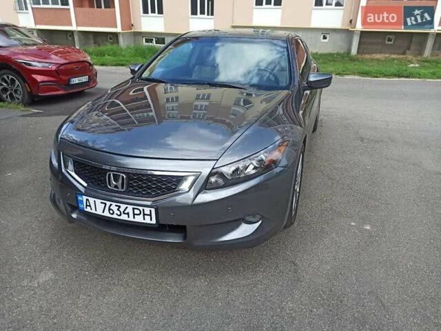 Серый Хонда Аккорд, объемом двигателя 3.47 л и пробегом 290 тыс. км за 8500 $, фото 4 на Automoto.ua