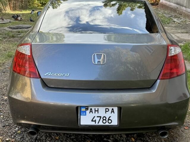 Серый Хонда Аккорд, объемом двигателя 2.4 л и пробегом 123 тыс. км за 9000 $, фото 2 на Automoto.ua