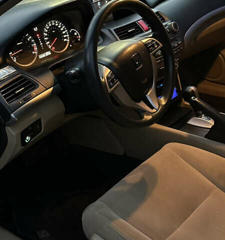 Сірий Хонда Аккорд, об'ємом двигуна 2.4 л та пробігом 210 тис. км за 7450 $, фото 9 на Automoto.ua