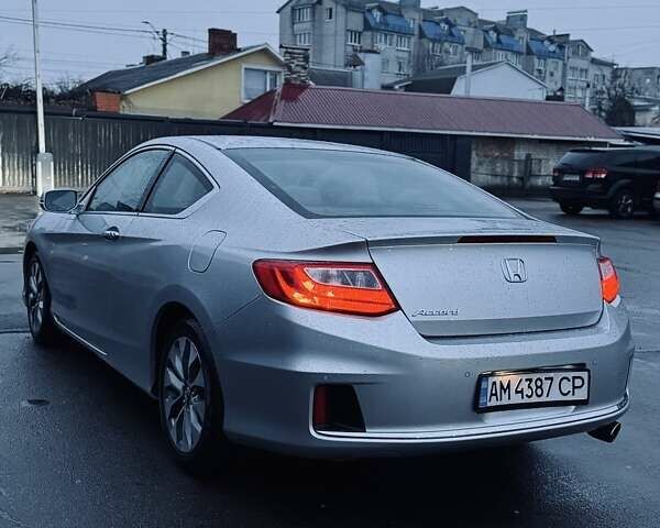 Сірий Хонда Аккорд, об'ємом двигуна 2.36 л та пробігом 160 тис. км за 9400 $, фото 4 на Automoto.ua