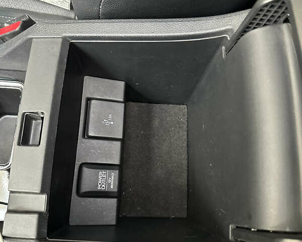 Серый Хонда Аккорд, объемом двигателя 2.36 л и пробегом 119 тыс. км за 12000 $, фото 14 на Automoto.ua