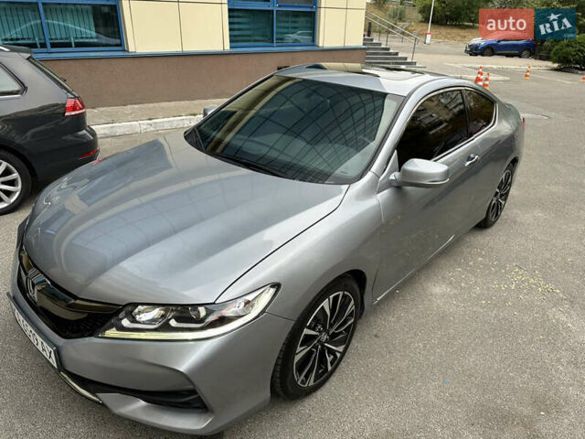 Серый Хонда Аккорд, объемом двигателя 2.36 л и пробегом 119 тыс. км за 12000 $, фото 19 на Automoto.ua