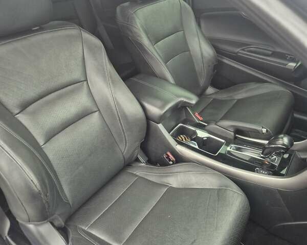 Серый Хонда Аккорд, объемом двигателя 2.36 л и пробегом 65 тыс. км за 13500 $, фото 14 на Automoto.ua