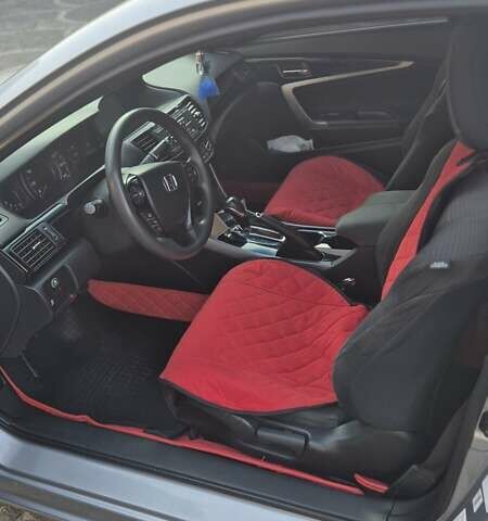 Серый Хонда Аккорд, объемом двигателя 2.4 л и пробегом 160 тыс. км за 13500 $, фото 8 на Automoto.ua