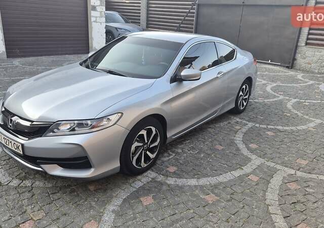 Серый Хонда Аккорд, объемом двигателя 2.4 л и пробегом 160 тыс. км за 13500 $, фото 3 на Automoto.ua