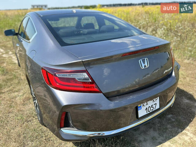 Сірий Хонда Аккорд, об'ємом двигуна 2.36 л та пробігом 187 тис. км за 13500 $, фото 20 на Automoto.ua