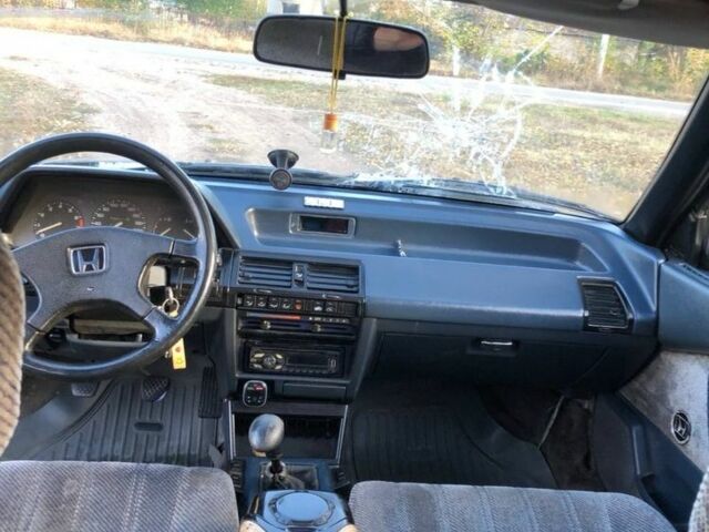 Сірий Хонда Аккорд, об'ємом двигуна 2 л та пробігом 400 тис. км за 600 $, фото 4 на Automoto.ua