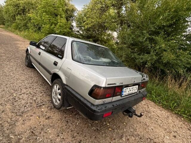 Серый Хонда Аккорд, объемом двигателя 2 л и пробегом 280 тыс. км за 1000 $, фото 2 на Automoto.ua