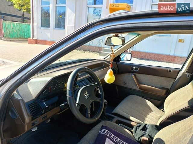 Сірий Хонда Аккорд, об'ємом двигуна 1.6 л та пробігом 130 тис. км за 1200 $, фото 5 на Automoto.ua