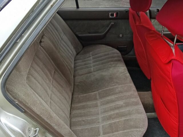 Сірий Хонда Аккорд, об'ємом двигуна 2 л та пробігом 230 тис. км за 1000 $, фото 3 на Automoto.ua