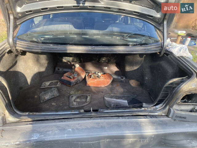 Сірий Хонда Аккорд, об'ємом двигуна 2 л та пробігом 350 тис. км за 900 $, фото 2 на Automoto.ua