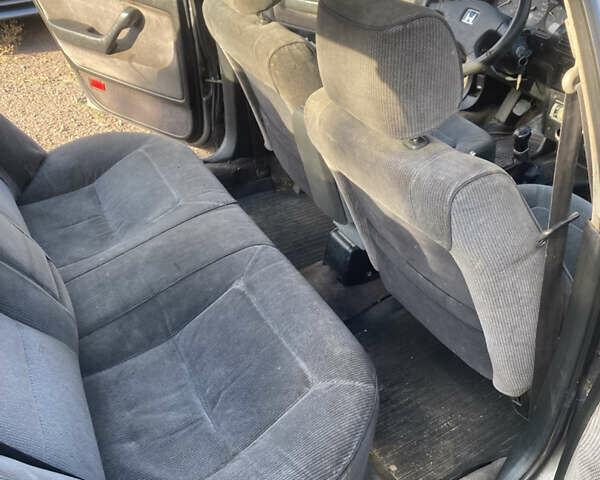 Сірий Хонда Аккорд, об'ємом двигуна 2 л та пробігом 350 тис. км за 900 $, фото 8 на Automoto.ua