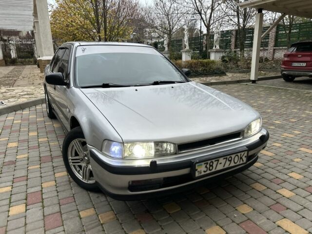 Серый Хонда Аккорд, объемом двигателя 2 л и пробегом 212 тыс. км за 2700 $, фото 4 на Automoto.ua