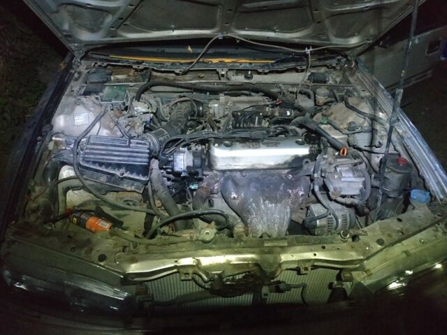 Серый Хонда Аккорд, объемом двигателя 2 л и пробегом 437 тыс. км за 605 $, фото 1 на Automoto.ua