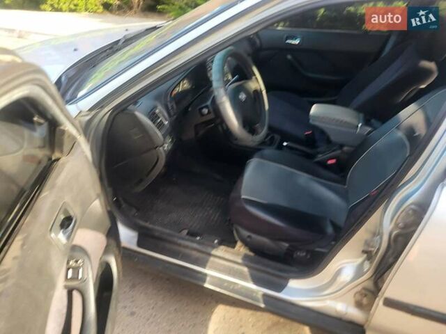 Серый Хонда Аккорд, объемом двигателя 2 л и пробегом 340 тыс. км за 1500 $, фото 2 на Automoto.ua