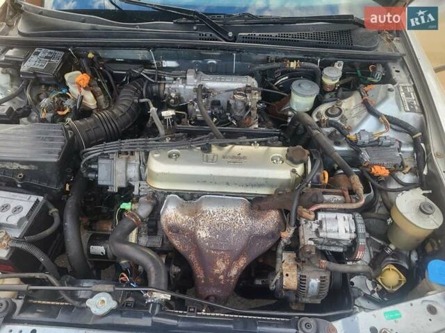 Серый Хонда Аккорд, объемом двигателя 2 л и пробегом 340 тыс. км за 1500 $, фото 9 на Automoto.ua