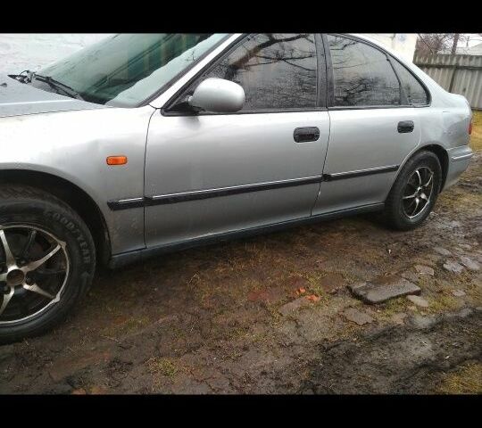 Серый Хонда Аккорд, объемом двигателя 1.8 л и пробегом 375 тыс. км за 2499 $, фото 6 на Automoto.ua