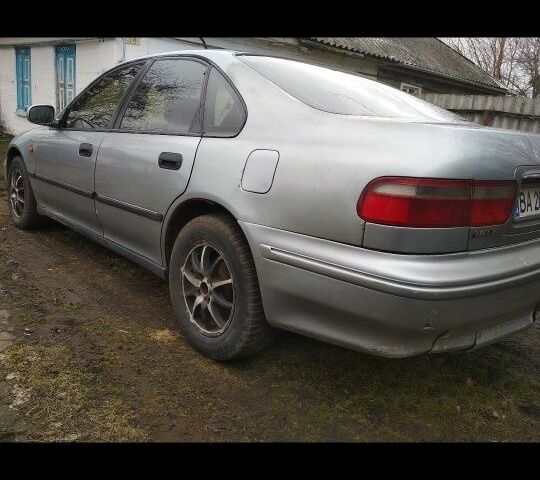 Серый Хонда Аккорд, объемом двигателя 1.8 л и пробегом 375 тыс. км за 2499 $, фото 5 на Automoto.ua