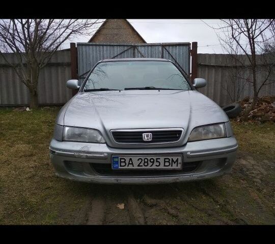 Серый Хонда Аккорд, объемом двигателя 1.8 л и пробегом 375 тыс. км за 2499 $, фото 1 на Automoto.ua