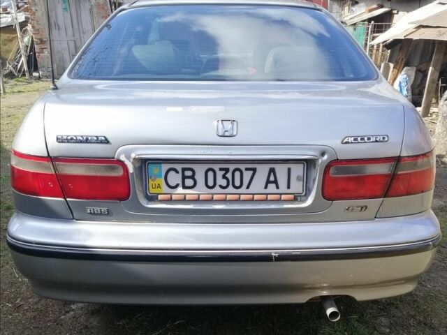 Сірий Хонда Аккорд, об'ємом двигуна 0 л та пробігом 335 тис. км за 2400 $, фото 5 на Automoto.ua