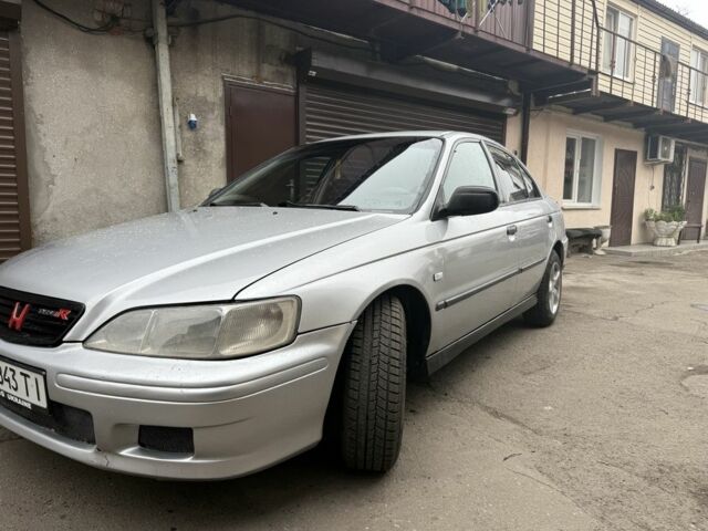 Серый Хонда Аккорд, объемом двигателя 1.9 л и пробегом 370 тыс. км за 2700 $, фото 2 на Automoto.ua