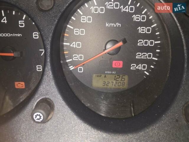 Сірий Хонда Аккорд, об'ємом двигуна 1.85 л та пробігом 327 тис. км за 2900 $, фото 3 на Automoto.ua