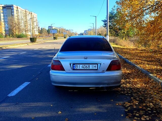 Серый Хонда Аккорд, объемом двигателя 1.9 л и пробегом 321 тыс. км за 3800 $, фото 5 на Automoto.ua