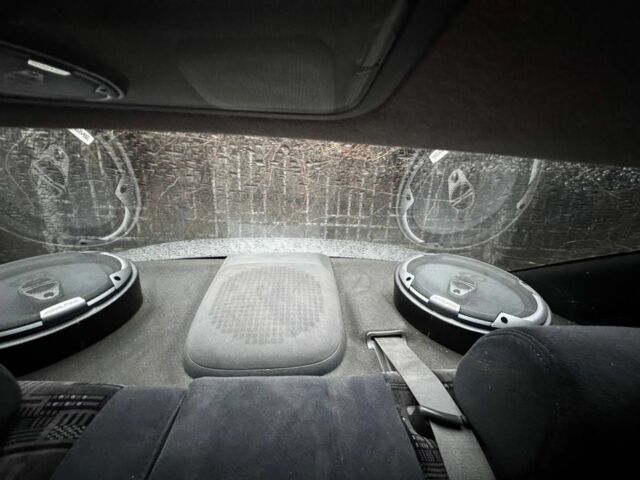 Серый Хонда Аккорд, объемом двигателя 2 л и пробегом 283 тыс. км за 2800 $, фото 9 на Automoto.ua