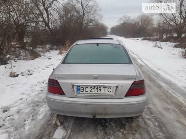 Серый Хонда Аккорд, объемом двигателя 0 л и пробегом 280 тыс. км за 4100 $, фото 5 на Automoto.ua